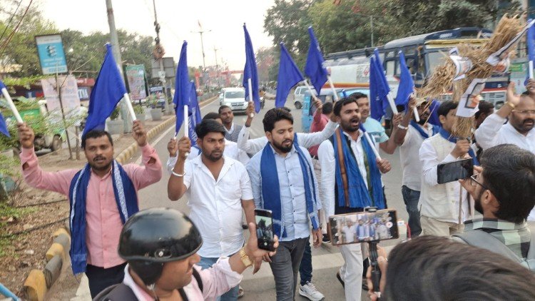 NEET पेपर लीक