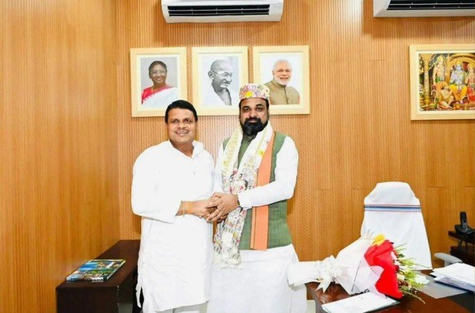 Saharsa: सिमरी बख्तियारपुर की बदहाल सड़कों का मुद्दा CM के दरबार में