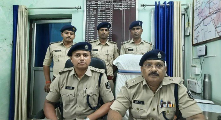 Crime: मुरलीगंज में 927 ग्राम स्मैक के साथ 2 तस्कर गिरफ्तार