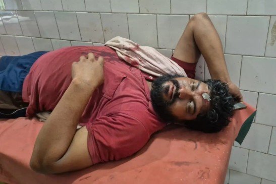 Madhepura: पति-पत्नी का झगड़ा रोकने वाले युवक पर चाकू से हमला, स्थिति गंभीर