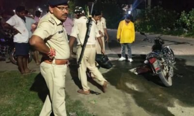 Supaul में कार से टकराई शराब लदी बाइक: 30 लीटर देसी शराब छोड़कर तस्कर फरार, वाहन जब्त
