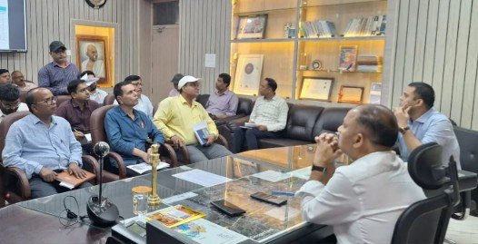 Saharsa: जिले में 1.69 लाख बैग यूरिया उपलब्ध, डीएम ने कालाबाजारी रोकने के लिए निगरानी बढ़ाने के दिए निर्देश